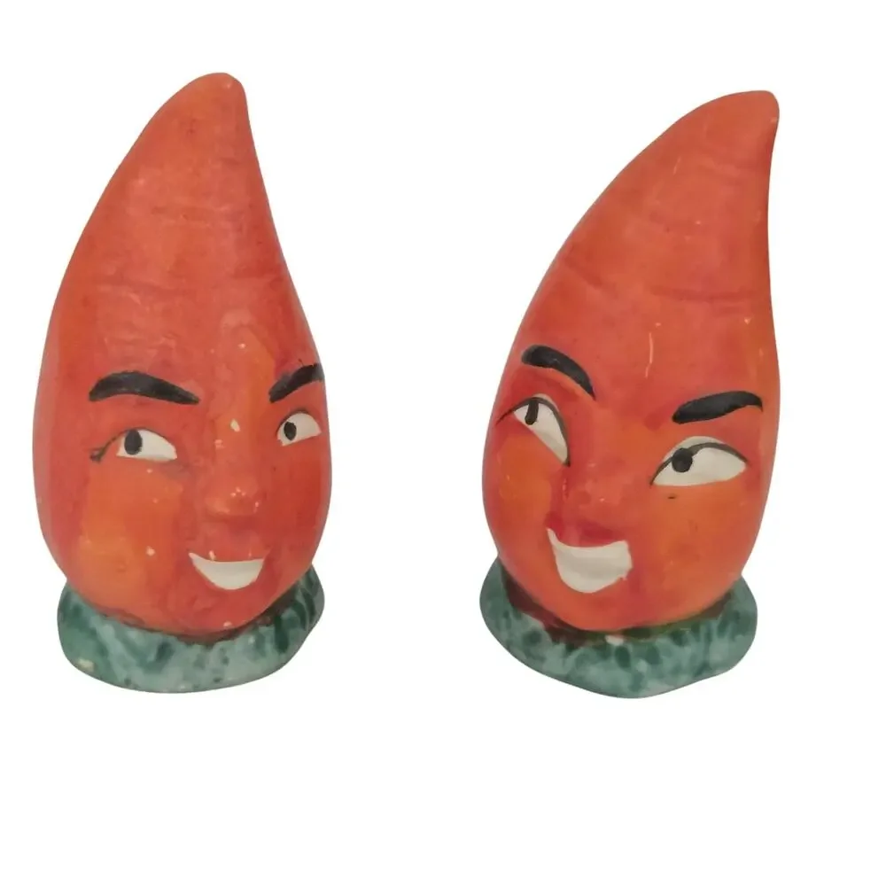 Vintage 1950s Anthropomorphic Carrot Salt & Pepper Shakers – Made in Japan